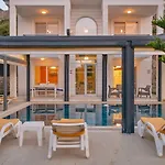 Oludeniz 4 Bedroom Luxury Villa *