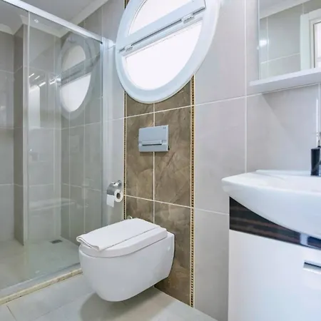 Vila Oludeniz 4 Bedroom Luxury Fethiye