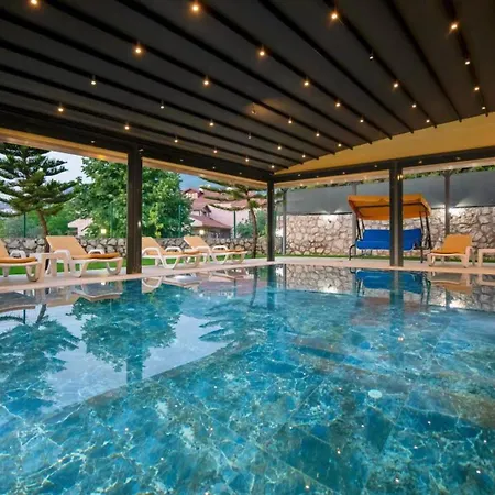 Oludeniz 4 Bedroom Luxury Vila
