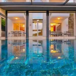 Oludeniz 4 Bedroom Luxury Villa