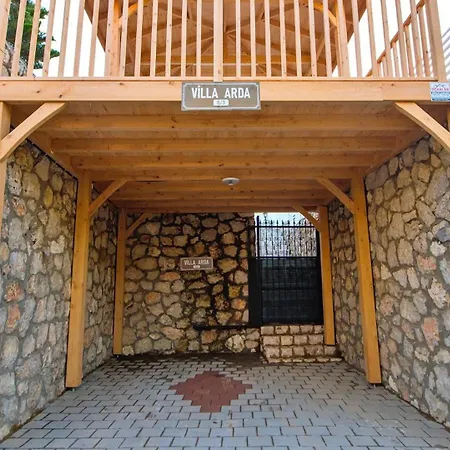 Oludeniz 4 Bedroom Luxury Villa *