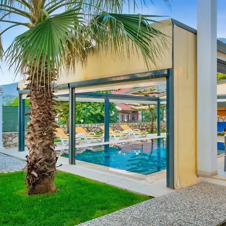 Oludeniz 4 Bedroom Luxury Villa