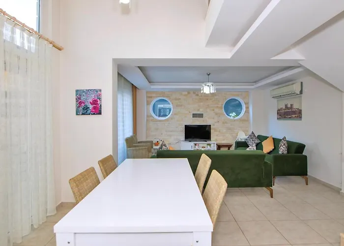 Vila Oludeniz 4 Bedroom Luxury