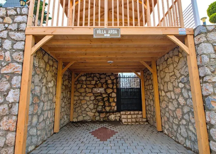 Oludeniz 4 Bedroom Luxury Vila *