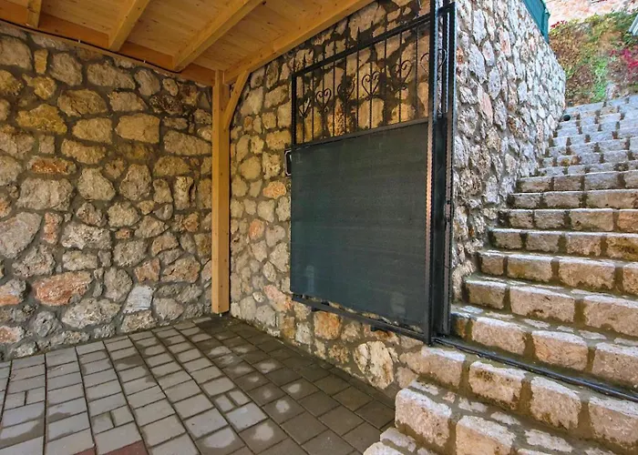 Oludeniz 4 Bedroom Luxury *