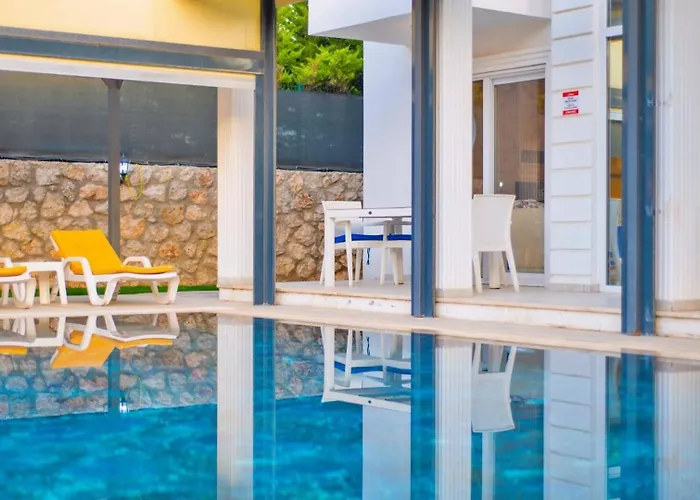 Oludeniz 4 Bedroom Luxury Vila Fethiye