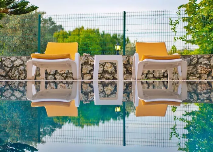 Vila Oludeniz 4 Bedroom Luxury *