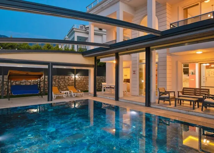 Oludeniz 4 Bedroom Luxury *