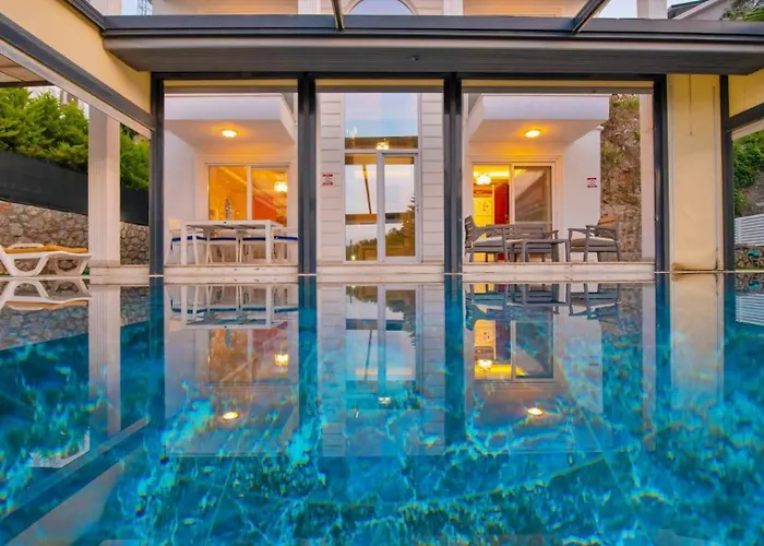 Oludeniz 4 Bedroom Luxury Vila