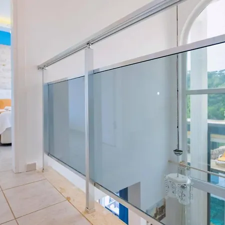 Oludeniz 4 Bedroom Luxury Βίλα